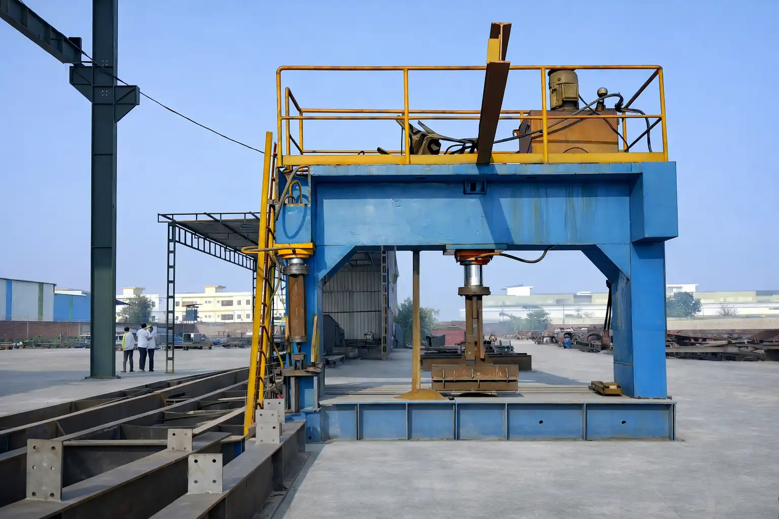 Multi Functional 1000 MT Hydraulic Press